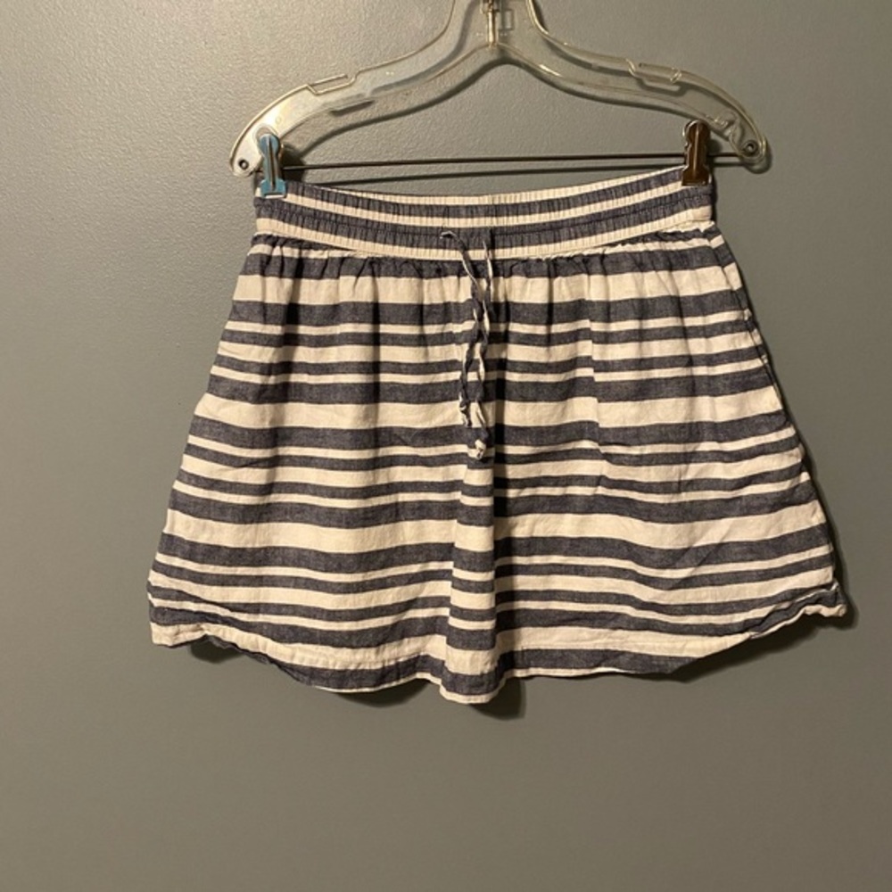 3/$20 Gap skirt size Extra Small
